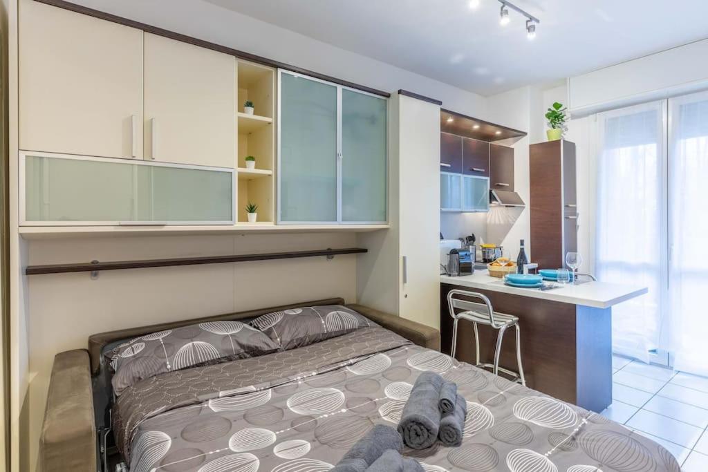Appartamento Strategic House - Metro M5 San Siro - Free Wi-fi Milano